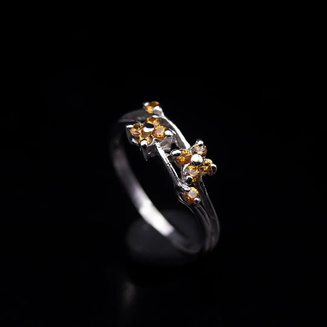 Natural Sapphire Ring Bo Bang Kacha (Yellow Sapphire)