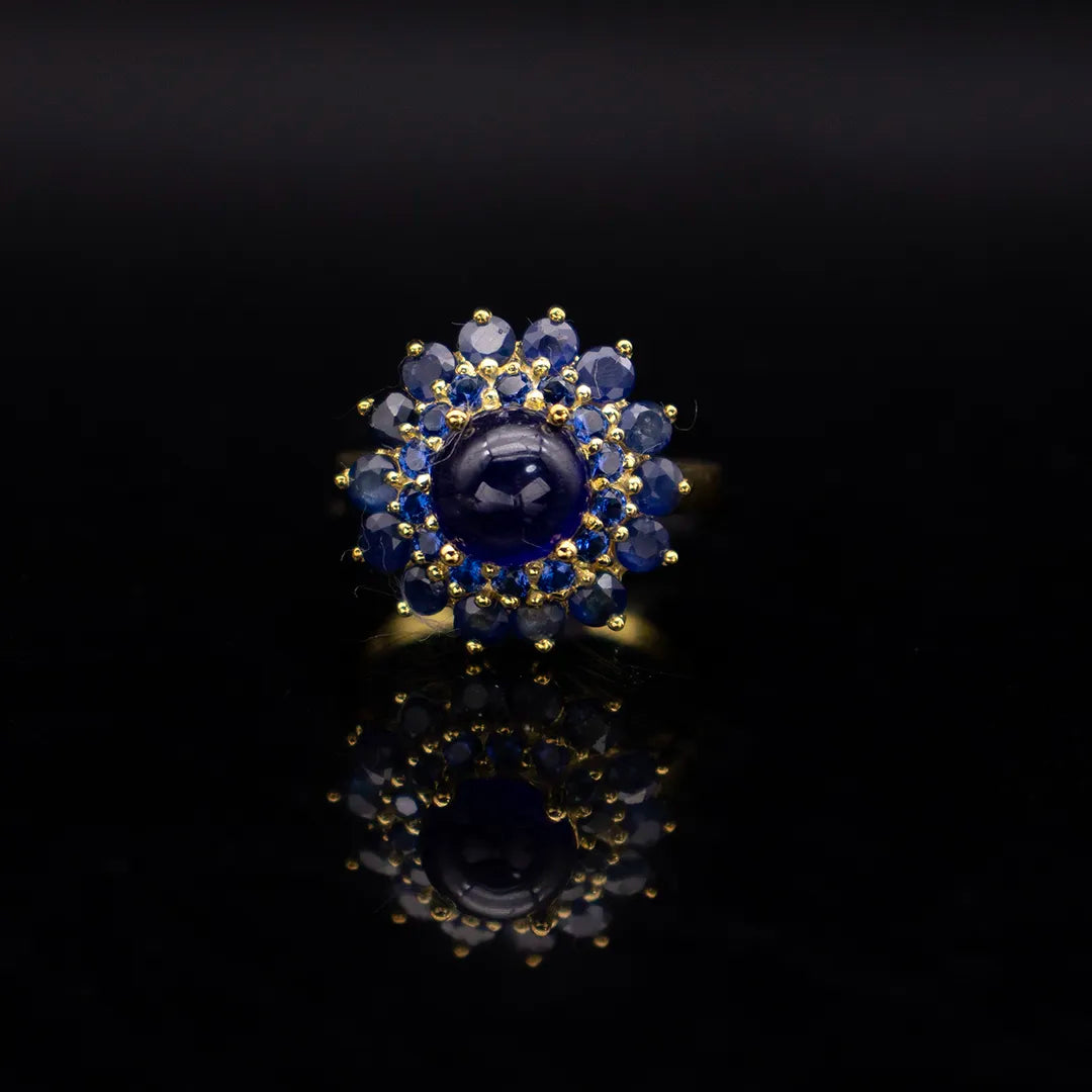 Natural sapphire ring